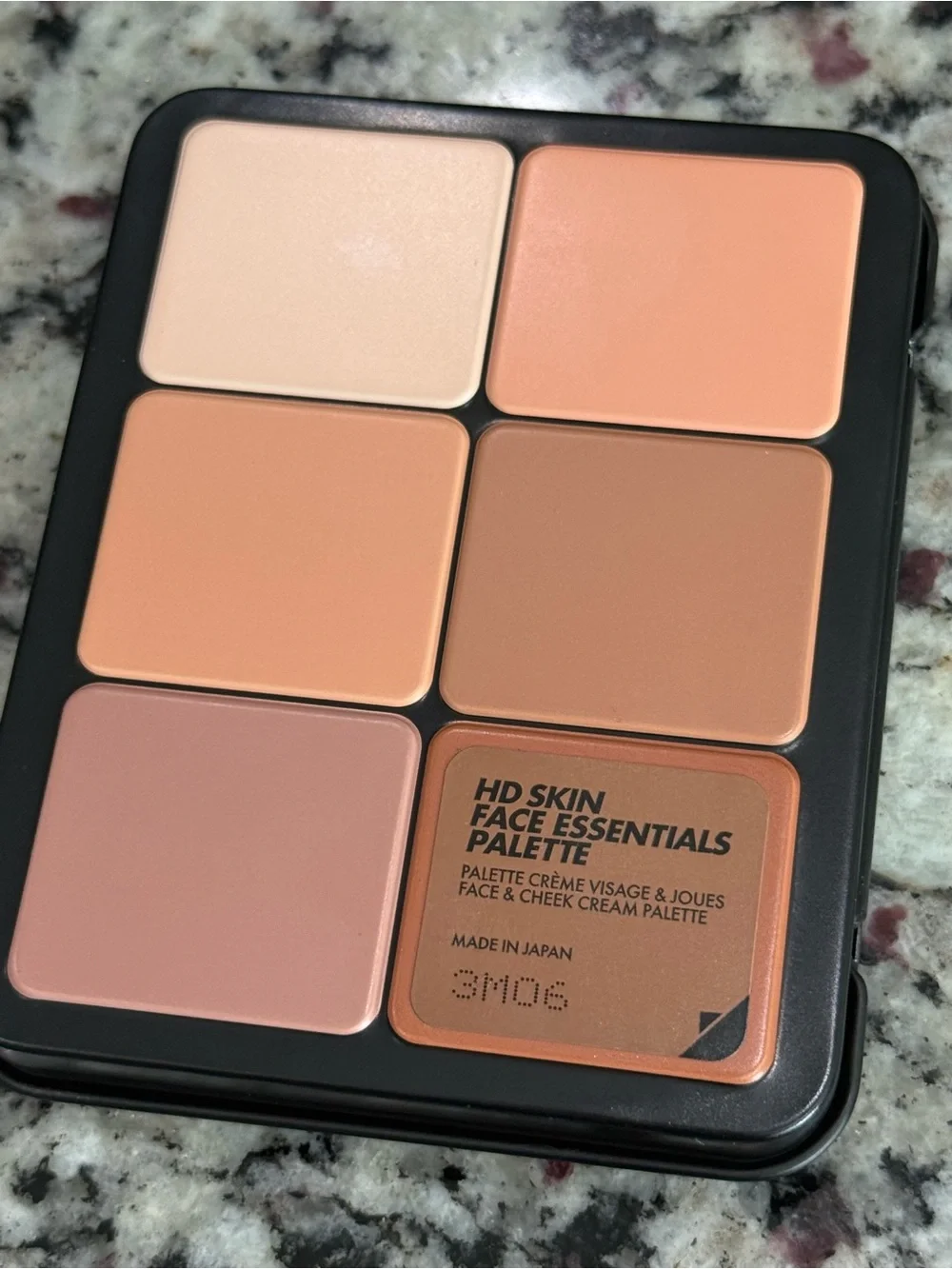 Makeup HD Forever Face Essentials Palette New!